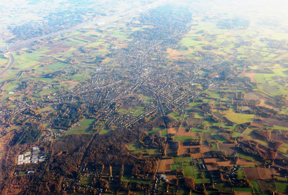 Luchtfoto van Nijlen en de velden eromheen